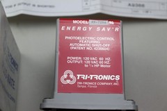Tri-Tronics Plug-Mate Photoelectric Control Energy Saver 120 Vac 60 Hz PM7206