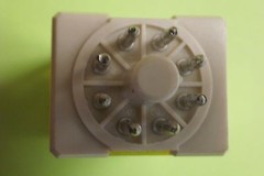 IDEC RR2P-UL RELAY DC24V