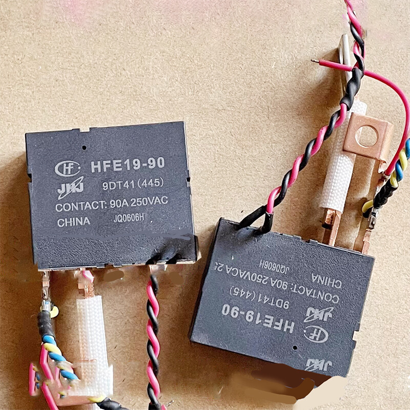 1Pce HFE19-90 9DT41(445) 9VDC Power Relay 90A 250VAC 4Pins