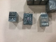 Lot Of 10 Fuji Electric HH54PW Relays Relay 24V DC HH54PW-FL #18F41