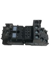 RXZE2M114M Zelio Schneider Relay Socket