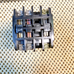 Relay, 120 VAC, Gould ITE 3-pole (breaker part 30AA)