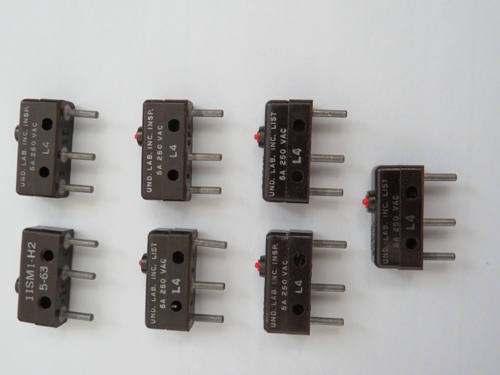switch relay UND Lab 5A 250 VAC microswitch electronics snap parts LOT 11SM1-H2