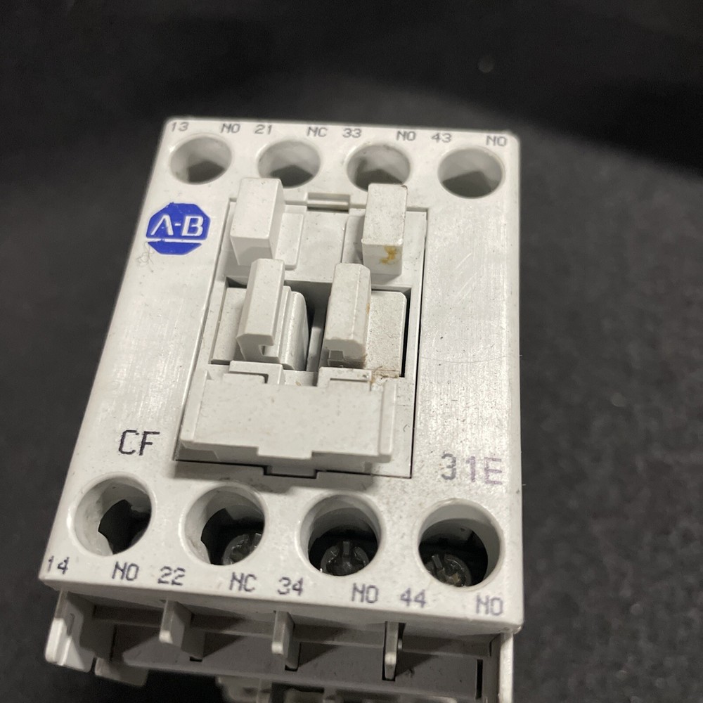 ALLEN BRADLEY 700-CF310D*A CONTROL RELAY 25A 3 PHASE 600V 24V (st1036)