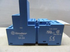 LOT OF 2 FINDER RELAY BASE 94.04 10 AMP 250 VOLT **WARRANTY INCLUDED**