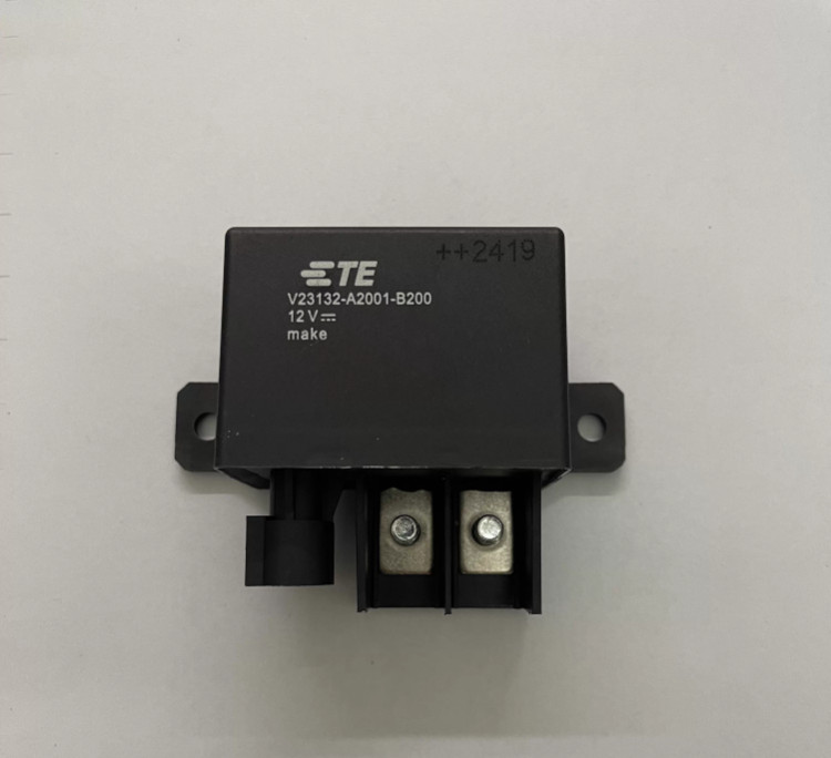 V23132-A2001-B200 12VDC TE Automotive Relay x 1PC NEW