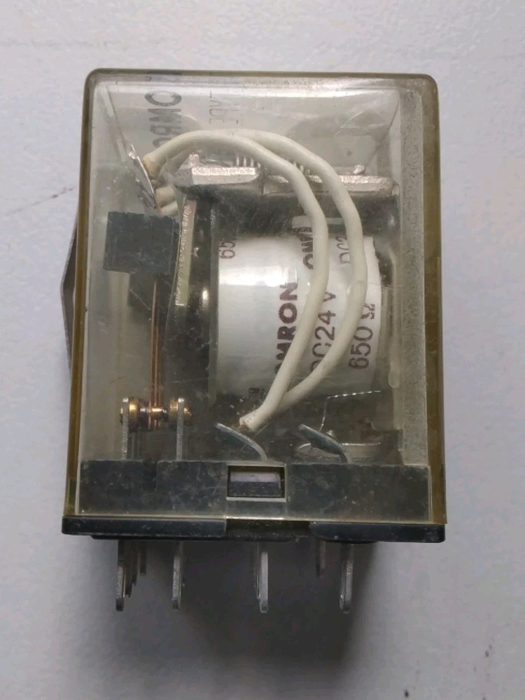 Omron Type MY4Z ice Cube Relay AC 100V 50Hz 14-Pin