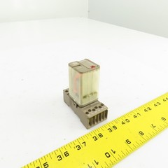 Kuhnke UF3G-110VAC Universal Relay 4A 250V AC W/Base