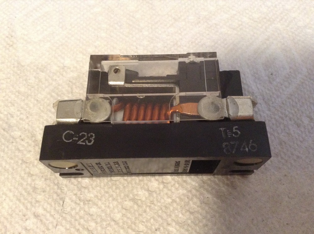 Carrier PJ1-Z2-11 Overload Relay