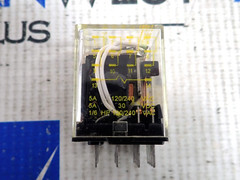 Square D 8501 RS14V20 14 Stab Cube Relay 120 Volt Coil 8501RS14V20 **Lot Of 2**