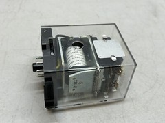 OMRON MM2XP RELAY 24VDC / NEW