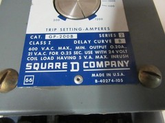 SQUARE D GP-200B TYPE GP GROUND FAULT RELAY 24 VAC INPUT 200 – 1200 AMPS SENSOR
