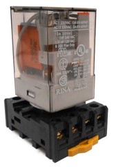ALLEN BRADLEY, TUBE BASE RELAY, 700-HA32A1, SER D, WITH SOCKET 0435H