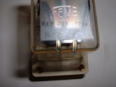 LOT OF 20 FEME REP002 12V 10/220 CONTROL RELAYS NEW OLD STOCK