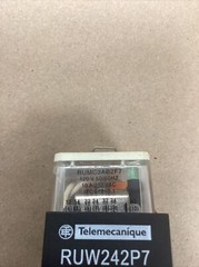 SCHNEIDER RUMC3AB2F7 RELAY RUZSC3M Relay Socket w/ RUW242P7 #2187FMLPT36