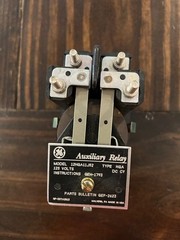General Electric Ge 12HGA11H52 Auxiliary Relay 125v-dc, no cover or screws
