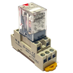 Omron MY2IN 220-240 VAC Relays with PYF08A-N 8-pin DIN socket NOS