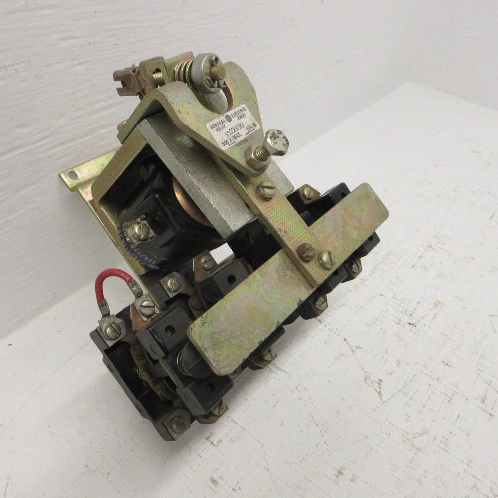 General Electric IC2820 A100BB3BD Relay 10 Amp 600V GE 10A 115/120 VDC Coil