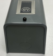 ALLEN BRADLEY,700-C201A2,SER B AC RELAY NOS