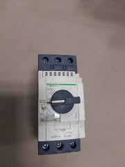 Schneider Motor Controller 60947-2, Cat. A, 690V, 50/60Hz, 30-40A