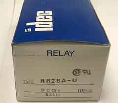 NEW IDEC RR2BA-UDC12V DPDT relay 12VDC 10Amps New 6P1-22