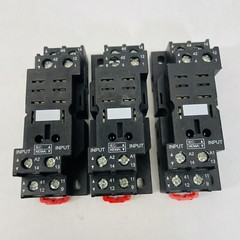 LOT OF 3 SCHNEIDER RPZF2 RELAY SOCKET BASE – 16A – 150V