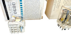 (2) Potter & Brumfield KHU17D11-24 IC Relay 24VDC 690 Ohm 5A 4PDT 15-PIN [OF26)