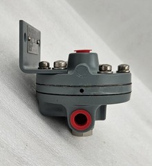 MOORE MODEL 66BR2 AMPLIFYING PNEUMATIC RELAY, 2:1 AMP, 4297-121/9NI [FAST SHIP]