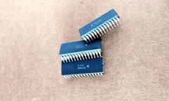 10PCS LOT- Micro Power MP7684KD Integrated Circuits 1-CH 8-BIT FLASH METHOD ADC