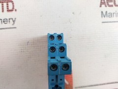 FINDER 95.05 Clamp Terminal Socket 250V AC / 300V DC
