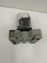 DAYTON 3X742E 120 V 10 A 50/60 HZ RELAY W/ SOCKET 6X156E BASE 10A 300VAC(7C2UP