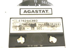 NEW AGASTAT E7024AC003 TIMING RELAY 1.5-15 SEC.
