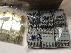 IDEC RH4B-UL Relay 120V With IDEC SH4B-05 Base 10A 300V 14 Pin NEW (Lot of 12)