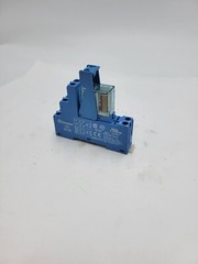 Finder 40.52 Relay Plug-In 8-Pin 8A 250V Coil 24VDC w/ 95.05 Socket Base 10 Amp