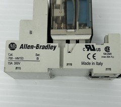 Allen-Bradley 700-HB33Z24 Relay Ser. E With 700-HN153 Base Ser. B – Lot of 2