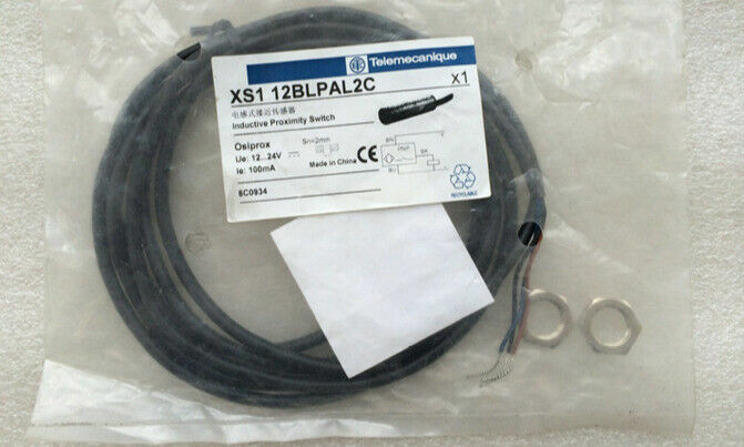 1PC Telemecanique proximity switch XS112BLPAL2 New #F0