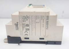 SR2 B201FU SCHNEIDER SMART RELAY 100-240VAC {