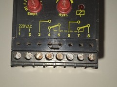 Turck MultiSafe MS92-12-R Liquid Level Control 220VAC 50-60HZ (Used)