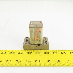 Kuhnke UF3G-110VAC Universal Relay 4A 250V AC W/Base