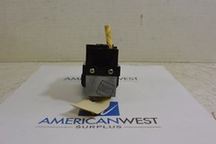 8501GE SQUARE D Timer Attachment on Delay 8501 Type GE LX 1NO 1NC NEW