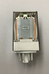 Lot of 3 Allen Bradley 700-HA32A1-3-4 Tube Base Relay 10A 120VAC (b552)