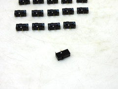 Omron SS-01-3 Relay 0.1A 125Vac 30Vdc Lot of 19