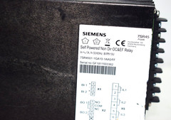 SIEMENS 7SR4501-1GA10-1AA0/FF SELF POWERED NON DIR OC&EF RELAY 7SR45 ARGUS