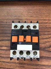 Telemecanique Control Relay CA2DN22B6 (TA10SG)