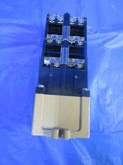 ALLEN-BRADLEY LOT OF 8 AC RELAY 700-P1200A1 10-20A 110-120V 50/60HZ SERIES D 1 Y