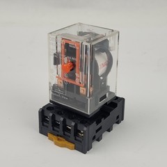 Omron MK2PN-S, General Purpose Relay, 250vac, 28vdc, 10a, 120vac Coil,W/ 2-M4X20