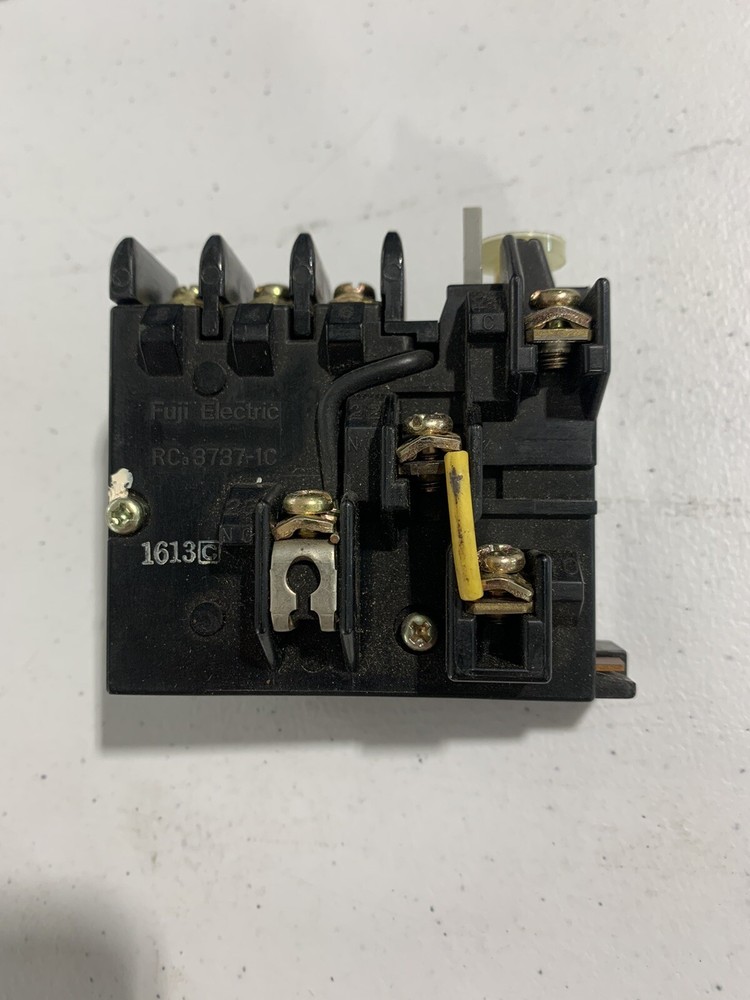Fuji Electric RCa3737-1C Overload Relay 0.25-0.5 Arc *New Old Stock*