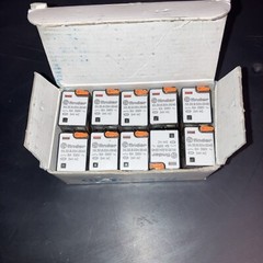 55.32.8.024.0040 (Box of 10) Finder Relay, DPDT 10A, 24V AC coil, AgNi, test ind