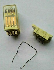 Shrack RA 4 DO/12 Volt Relay W Socket & Spring RA402012 DIY Radio Repair NOS NIB