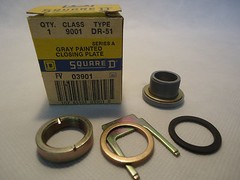NEW IN BOX SQUARE D 9001 DR-51 GRAY PAINTED CLOSING PLATE